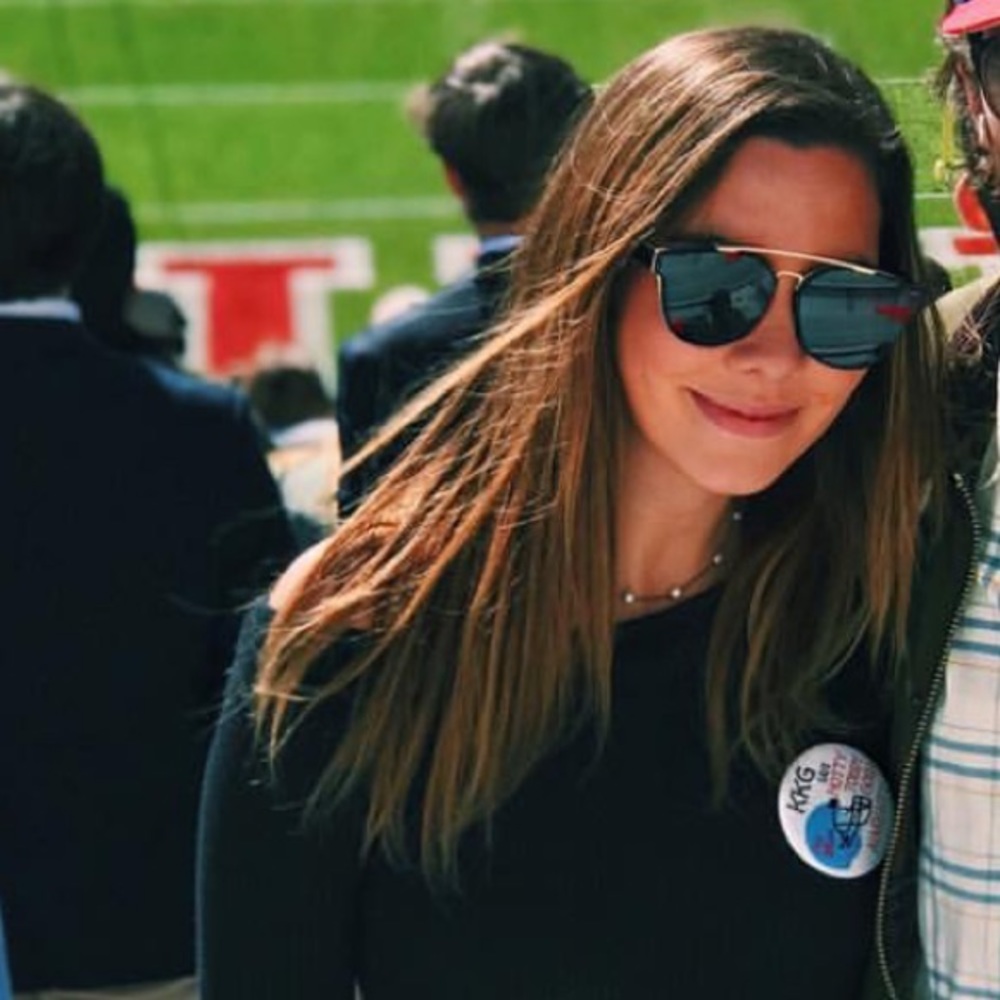 Meet your Posher, Cate